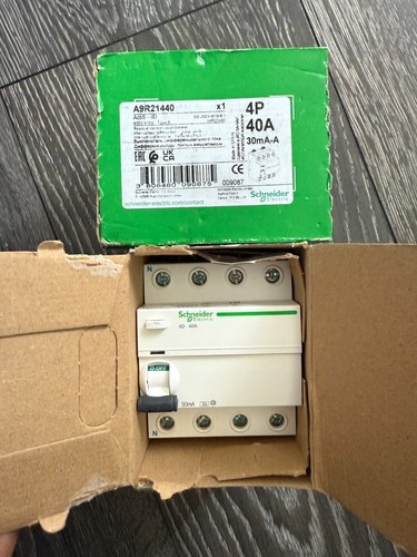Schneider a9r21440 amp 30ma - amp,